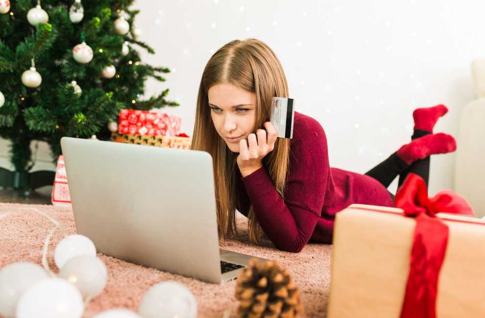 Jak zaprojektować komunikację marki na święta?